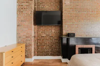 Gallery image of Blueground West Village AC wd balcony NYC-1790 in New York