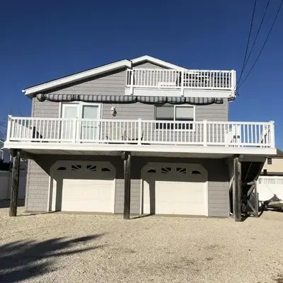 Great Value - Oceanside Raised Ranch Location Is Perfect For Walking To Beach