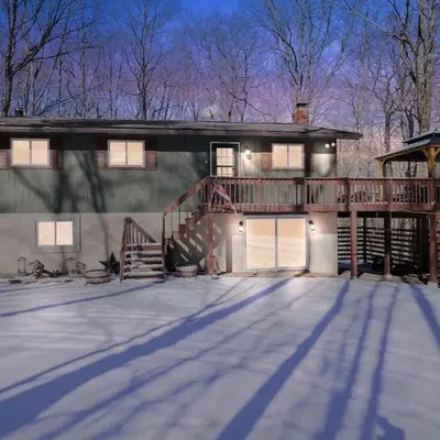 4 Br Cozy Cabin Sleeps 8 Pool Table Arcade Beach