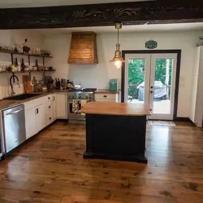 Chic Catskills Farmhouse