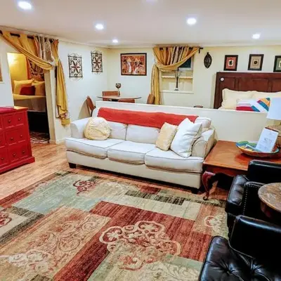 Charming Private 1BR Apartment with Easy NYC Access