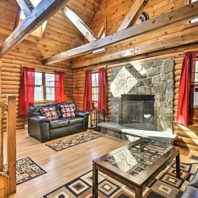 The Log Cabin Near Elk Mountain Ski Slopes