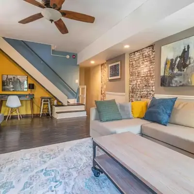 1918 Duplex with Character City Center