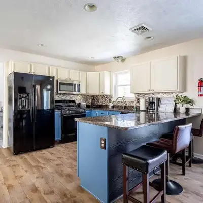 Lakeside Haven 5 BDR Fire Pit Pet Friendly