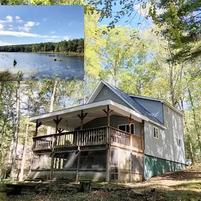 Beautiful Lakefront Chalet in the Poconos!
