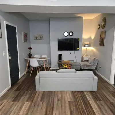 Lemon king room 4