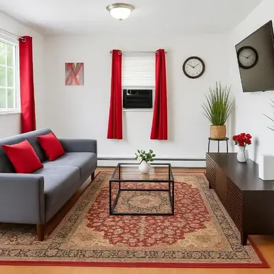 Warm & Cozy Escape - NYC & NWK with Free Parking