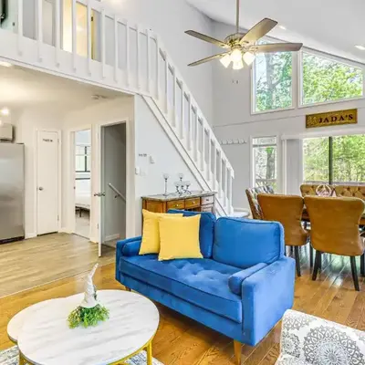 Poconos Family Home with Lake Access and Game Room