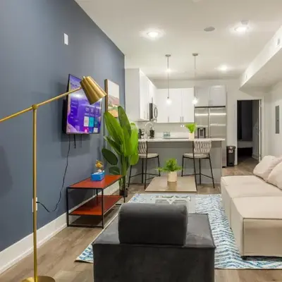 2BR2BA ApartmentWDWiFi Near Temple