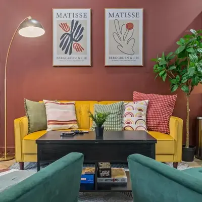 Old City History Kid-Friendly 2BR 1