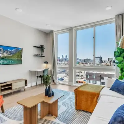 Lux 2BD with KINGS - Pier Views - Near Fishtown!