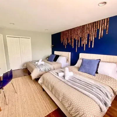 Easy PATH&Bus access- NYC designer home & Terrace