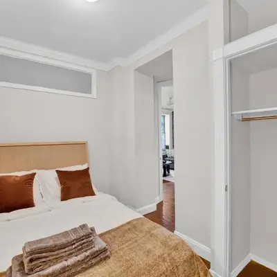 Stylish 3BR-2BA in Gramercy -Modern & Central