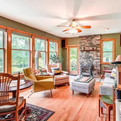 Peaceful Countryside Retreat with Yard in Frenchtown