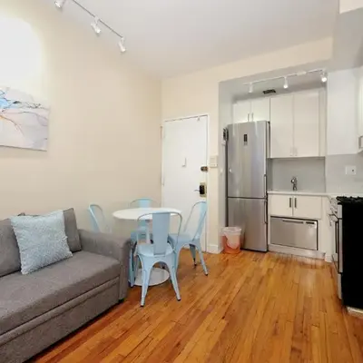 Comfy 1 Bed 1 Bath Apartment in NYC