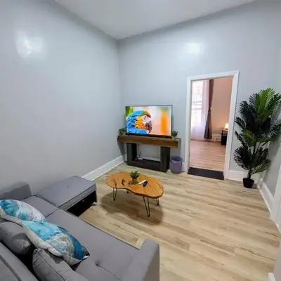 Central brownstone in Hoboken Dwntn! 15 mins to NY