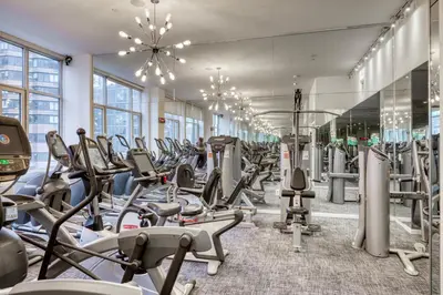 Gallery image of Blueground Hells Kitchen fitness center nr Hudson River Park NYC-1857 in New York