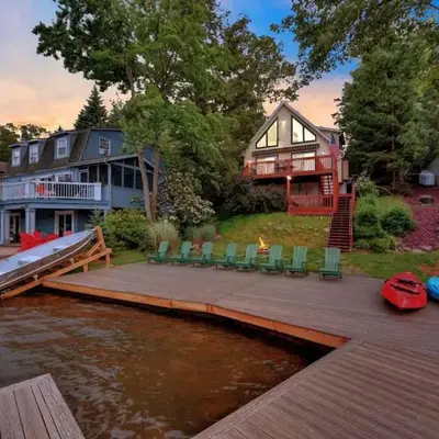 beautiful lakefront lodge