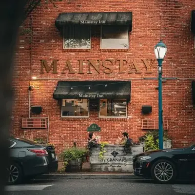 Mainstay Inn