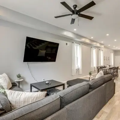 Group Getaway with Games and Patio in Philadelphia!