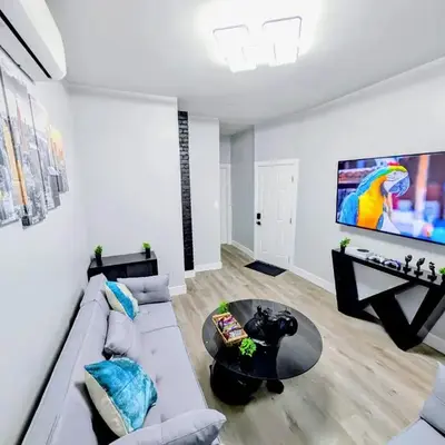 Newly renovated luxury 3BR Condo! 30 mins to NYC