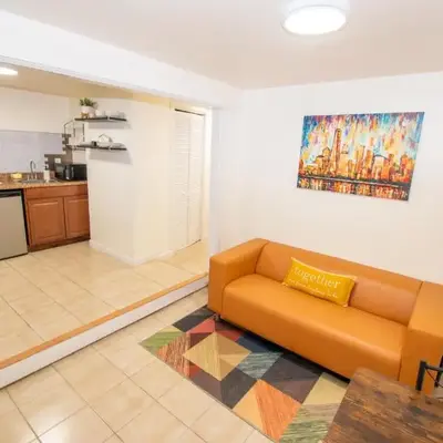 Cozy 1 Bedroom Apt - Minutes to NYC - Great for Remote Work