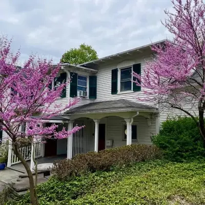 Twin Oaks Near Lake Wallenpaupack Historic Home