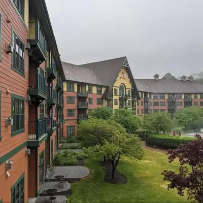 Cozy Studio Resort Stay Mountain Creek Pool Hiking