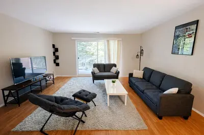 Gallery image of Amazing 2BR 2B Condo Monthly Discount in Elkins Park