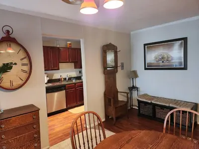 Gallery image of Comfortable 2BR Office Setup in Elkins Park