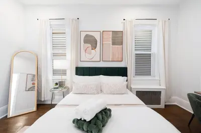Gallery image of Cozy Jersey City Retreat with Mins to Manhattan plus WiFi and Workspace in Jersey City