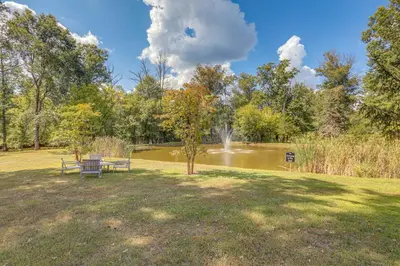 Gallery image of Deck, Sauna and Fire Pits Upscale Belle Mead Cabin in Belle Mead