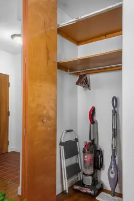 a room with a garage with a garagemopolis at Quaint and Stylish APT with King Bed for Long Term Stay in Philadelphia