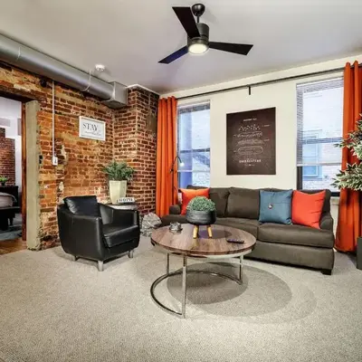 Charming 1BR in Philly with Courtyard View