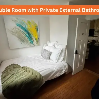 20 min NYC-Modern Private Room-Queen Bed-Parking Available But Confirm with Hosts