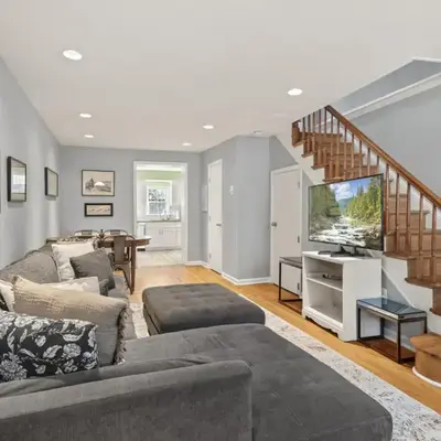 The Bella Vista Townhouse