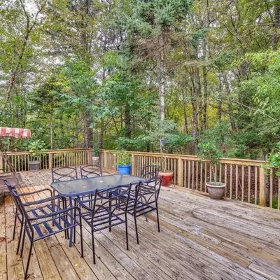 7 Mi to Big Boulder Mtn! Home with Pet-Friendly Yard
