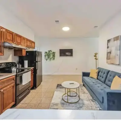 Across from Convention Center - Sleeps 6 - 3F