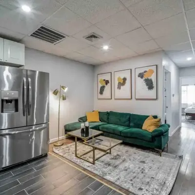 BRAND NEW Modern 2BR - Heart of Center City