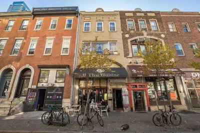 a group of bikes parked in front of a building at Cozy 1BR - Center City - Sleeps 4 - 2 Beds in Philadelphia