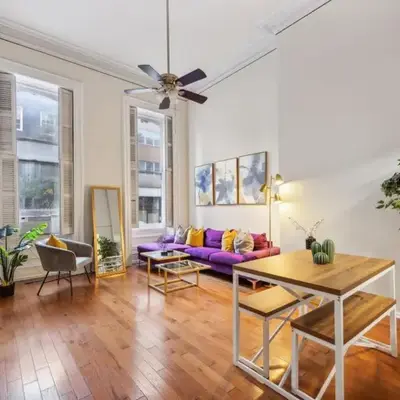 Large and Sunny 1BR Located Near Rittenhouse Square