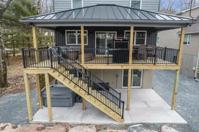 a gazebo with a roof on top of it at New Lakeview Gateway Lake Access, Hot tub, EV in Lake Harmony