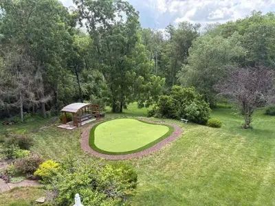 an overhead view of a golf course in a park at Spacious Guest Suite 5 Minutes to Princeton University with Free Parking in Princeton