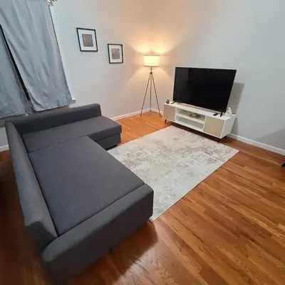 Spacious Apt in Fairview NJ Easy Commute to NYC with parking