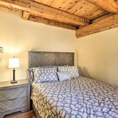 Family Cabin and Suites Close to Ski Adventures
