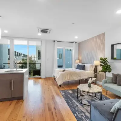 Stylish Studio - Pool