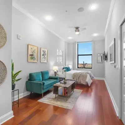Luxury Studio Loft - Rooftop View & Pool