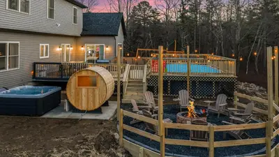 a backyard with a pool and a hot tub at Emerald Luxe Retreat Lake Hot Tub Sauna in Long Pond
