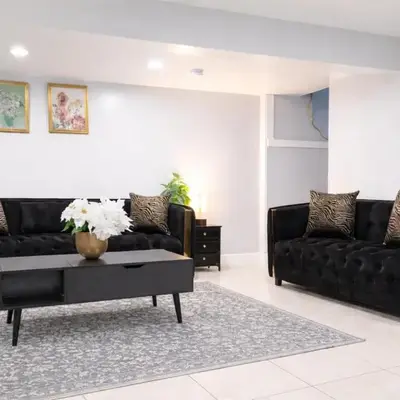 Modern Newark 1BR Apartment
