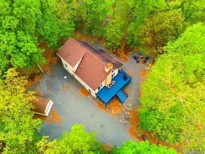 an overhead view of a house in a forest at 4BDRM Games Family Frndly Fire Pit Masthope in Lackawaxen